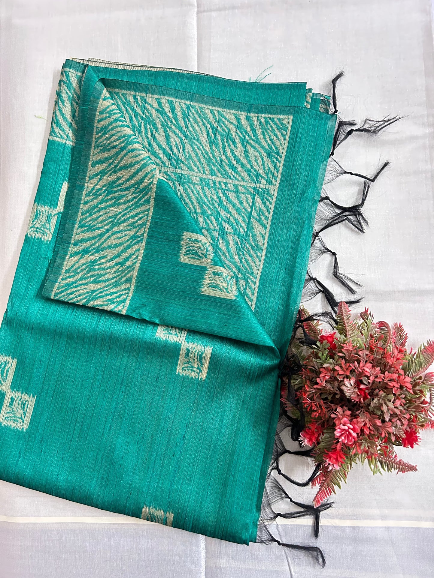 Raw silk Velmayil Silks