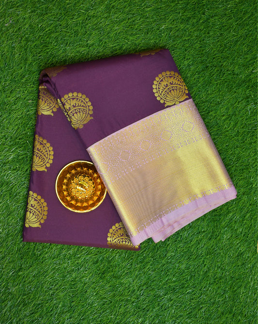 Kanchi semi silk gold zari
