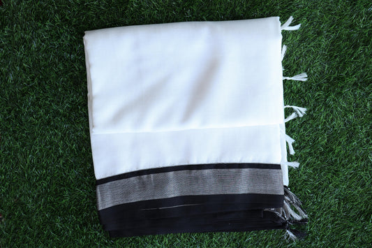 black and white saree Velmayil Silks