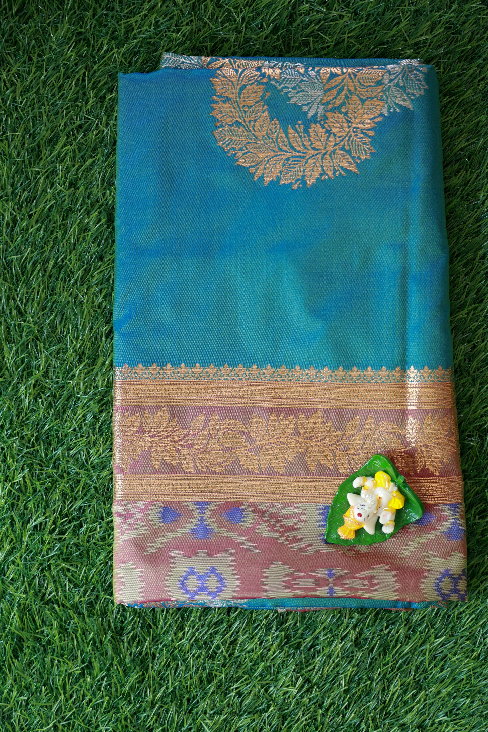 pochampally soft silk Velmayil Silks