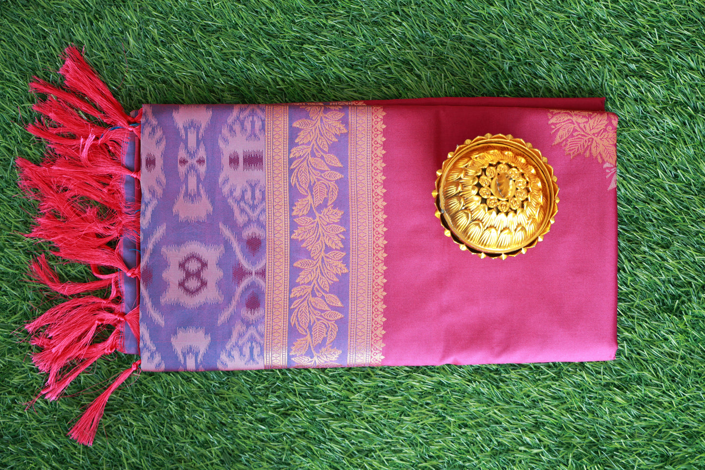 pochampally soft silk Velmayil Silks