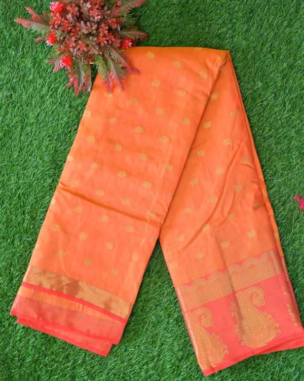 204.jpg Soft silk with gold zari