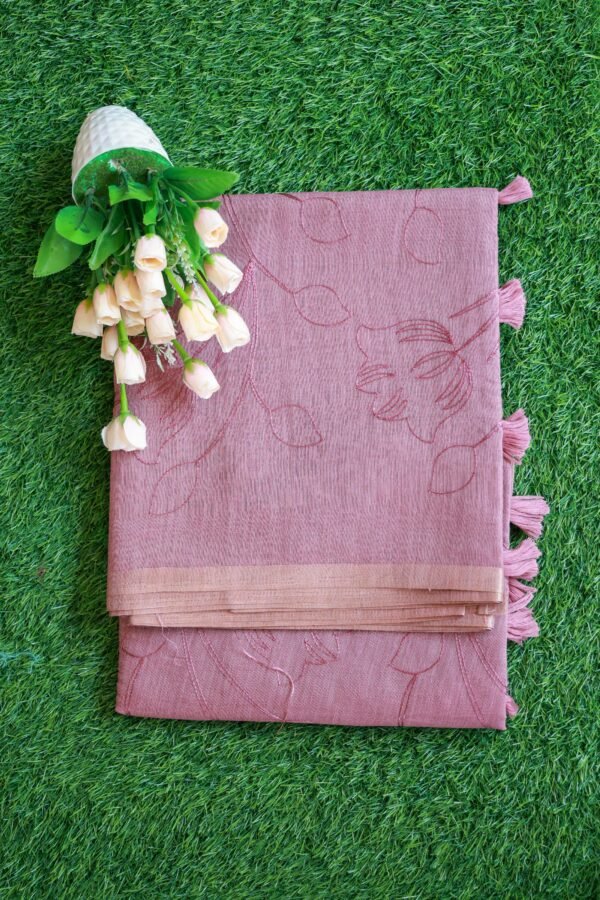 2_083fbcdf-0f7f-4dfb-b310-f13ee6fdbee4.jpg Linen Embroidery work saree