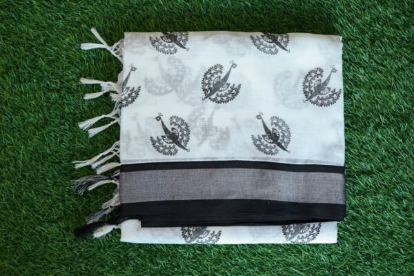 Black and white saree with design 19