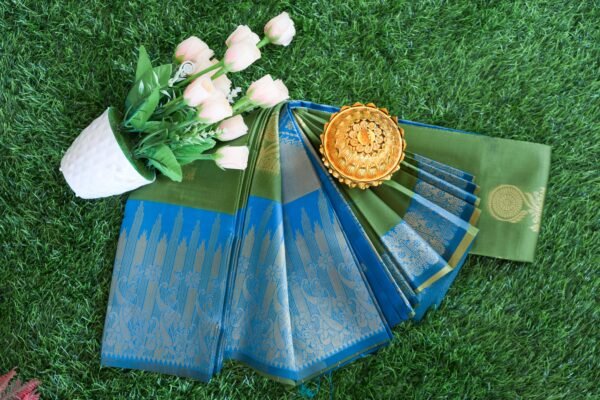 Semi soft silk