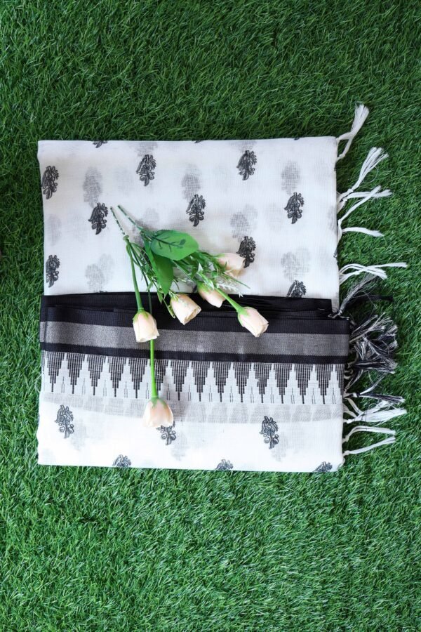 Black and white saree with design 4