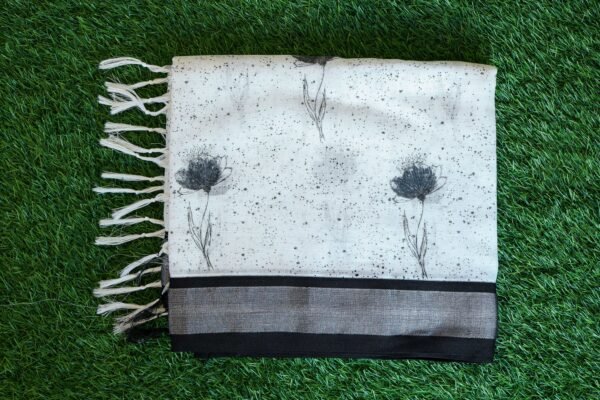 Black and white saree with design 18