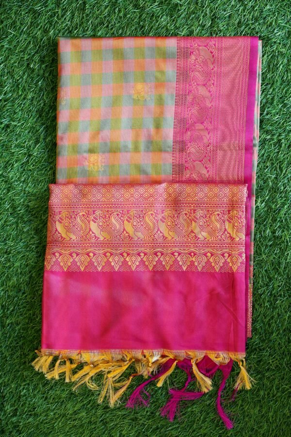 40 Paalum pazhamum soft silk